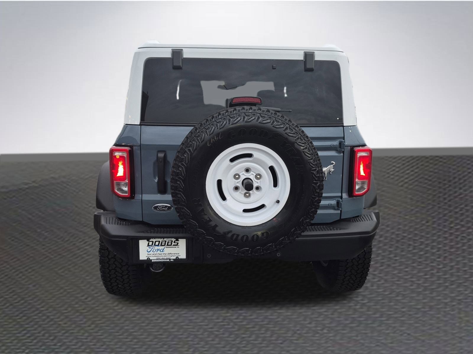 New 2025 Ford Bronco Heritage Edition image 6