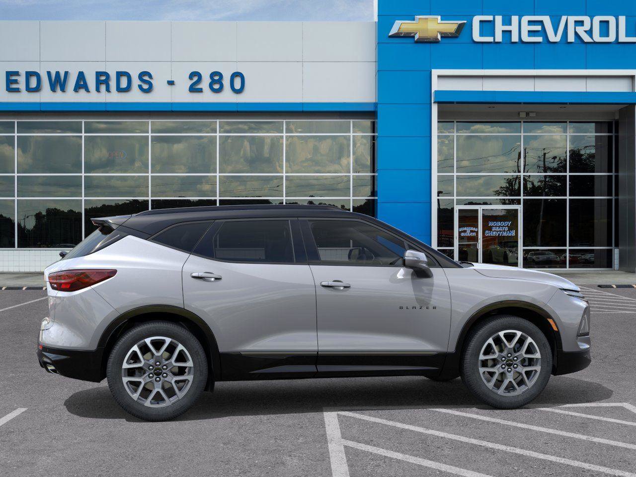 New 2026 Chevrolet Blazer RS w/ Enhanced Convenience Package FWD image 5