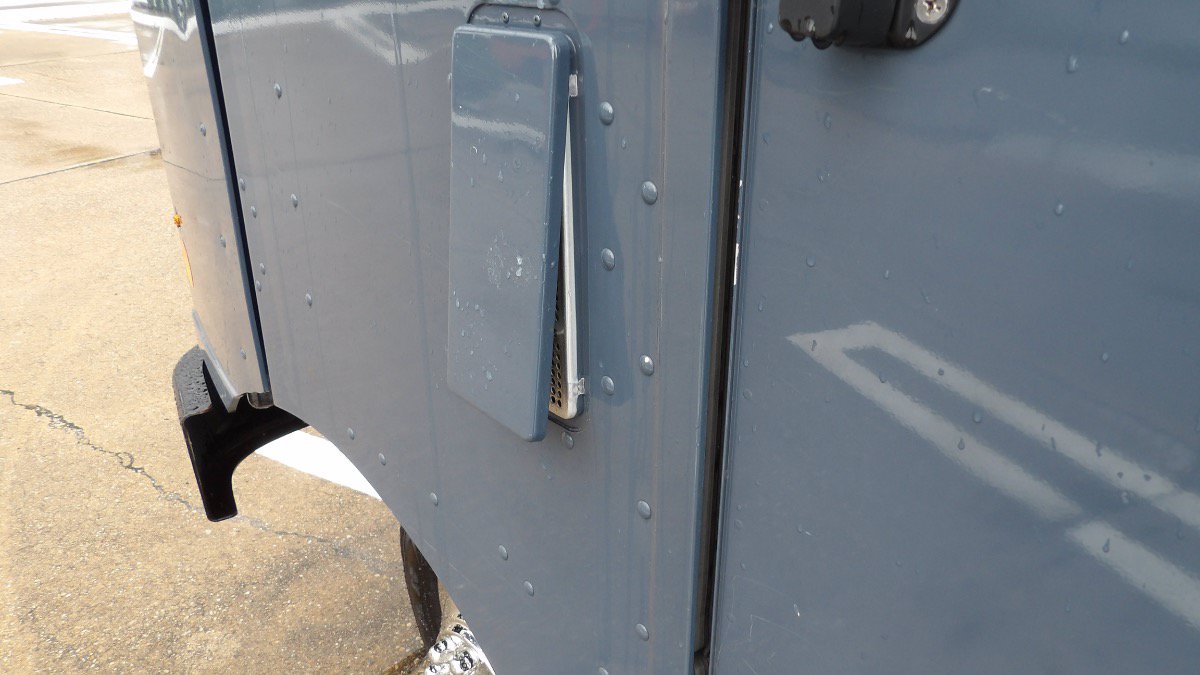 Used 2019 Ford E-450 and Econoline 450 Super Duty RWD image 39