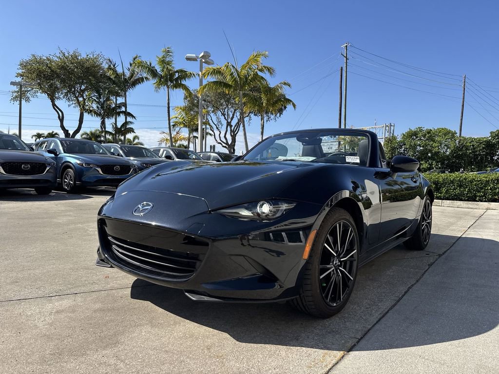 New 2025 MAZDA MX-5 Miata Grand Touring w/ Weather Package image 31
