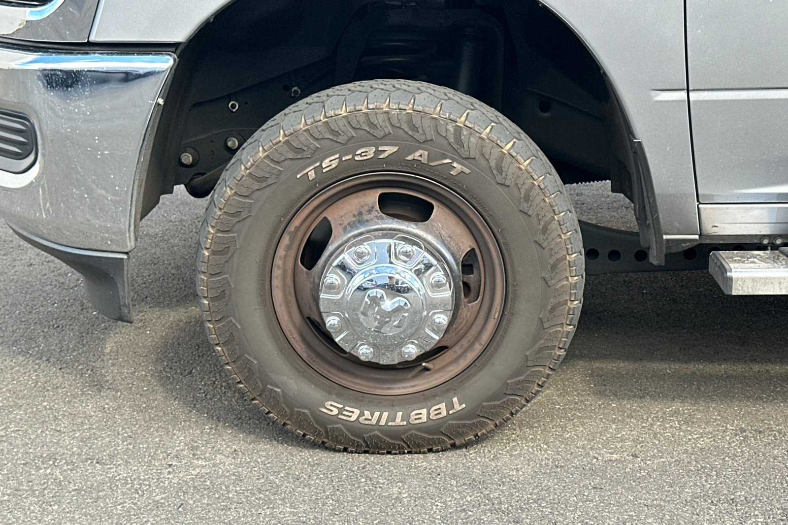 Used 2024 RAM 3500 Tradesman w/ Chrome Appearance Group AWD/4WD image 41