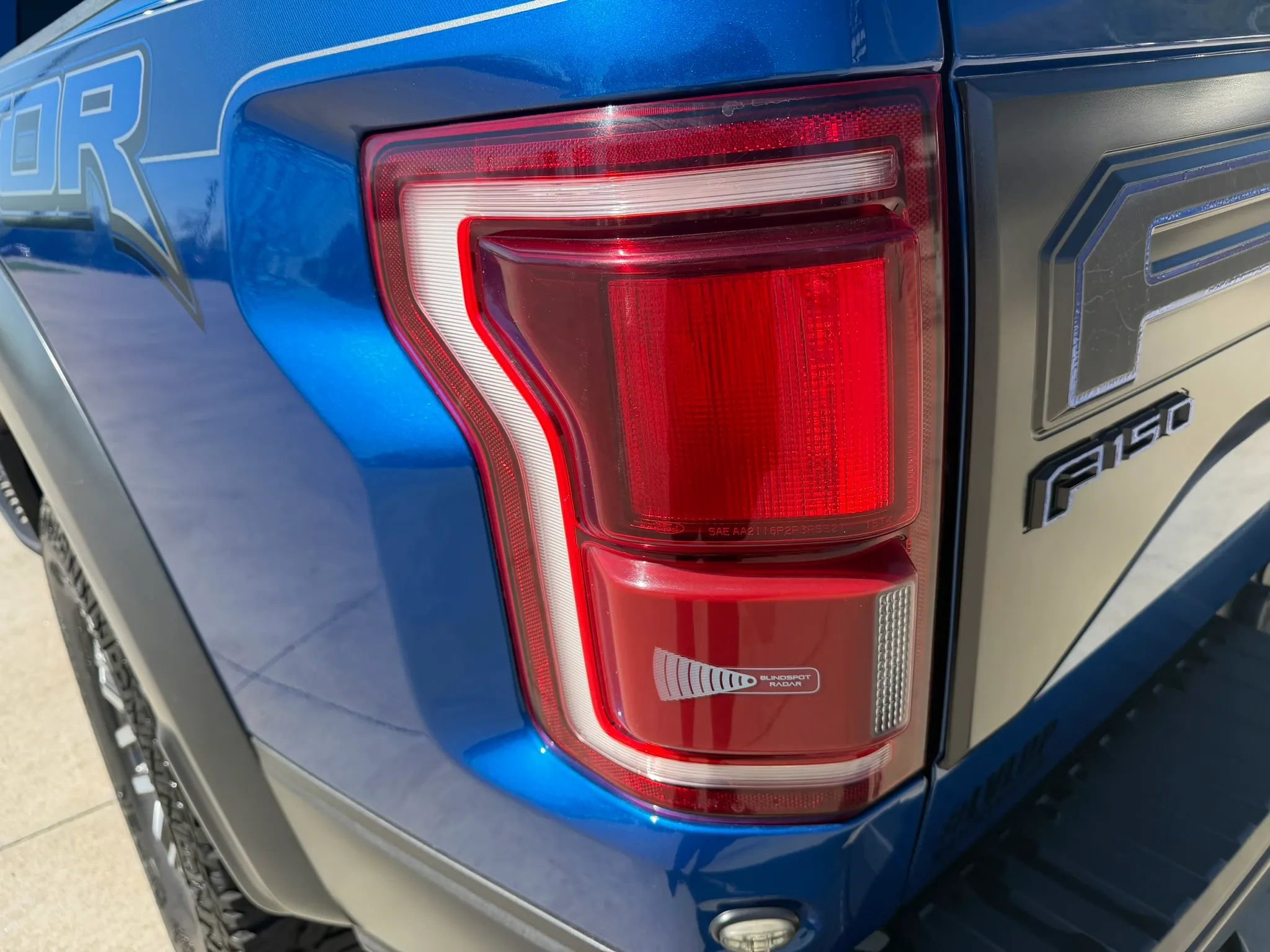 Used 2017 Ford F150 Raptor w/ Equipment Group 802A Luxury image 75