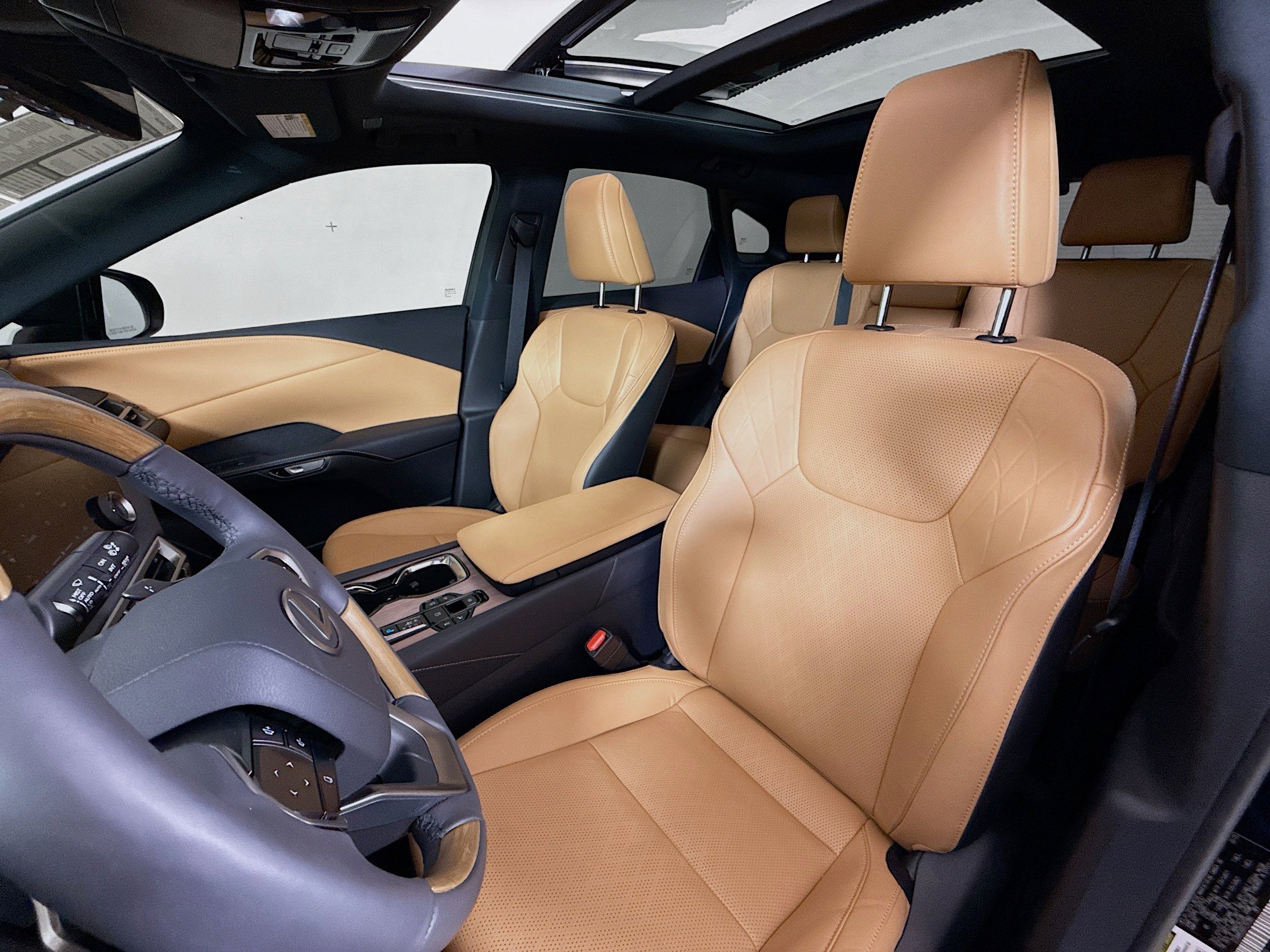 Used 2025 Lexus RX 350 Premium Plus w/ Convenience Package image 11