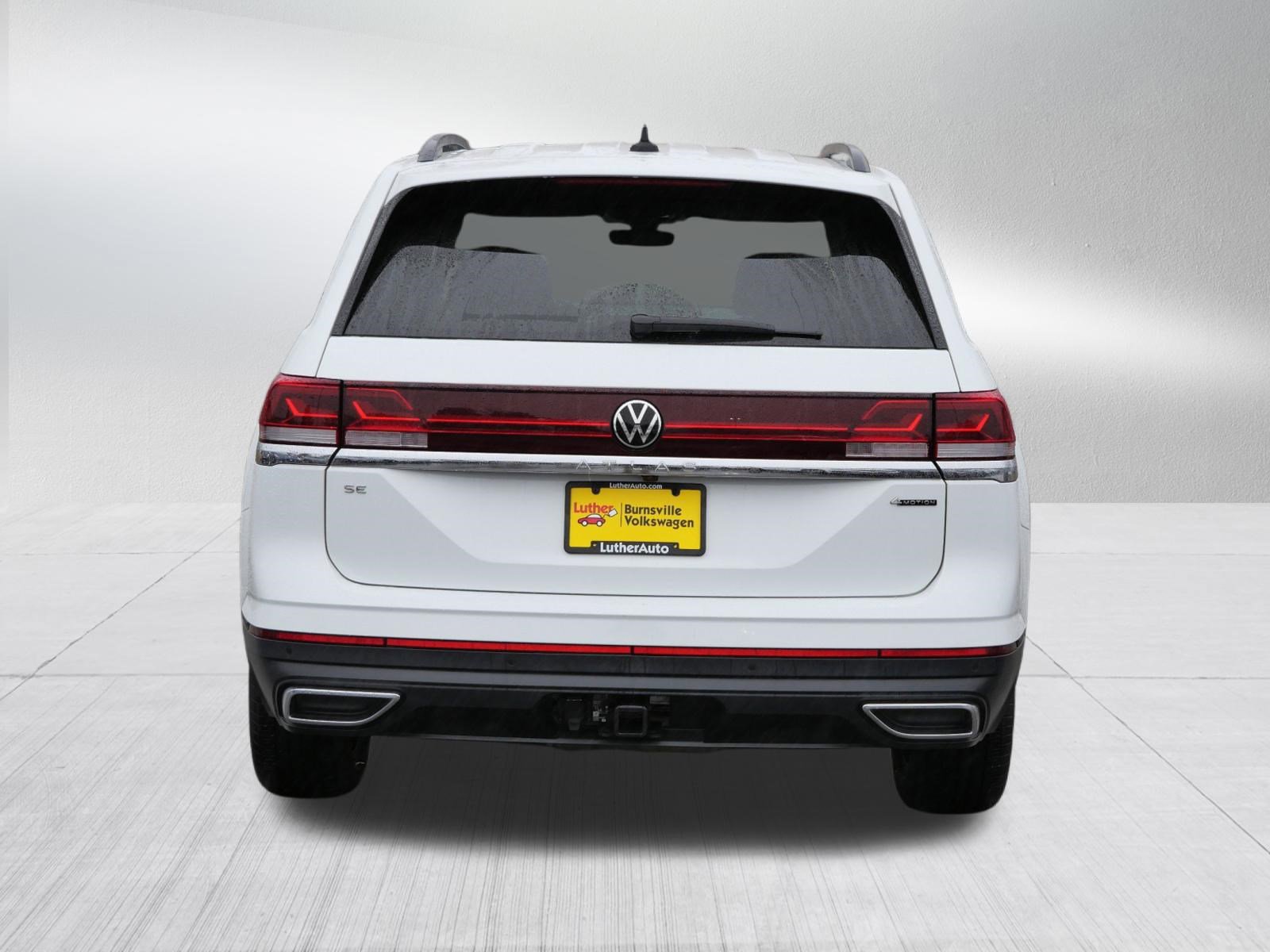 Certified 2024 Volkswagen Atlas SE image 6