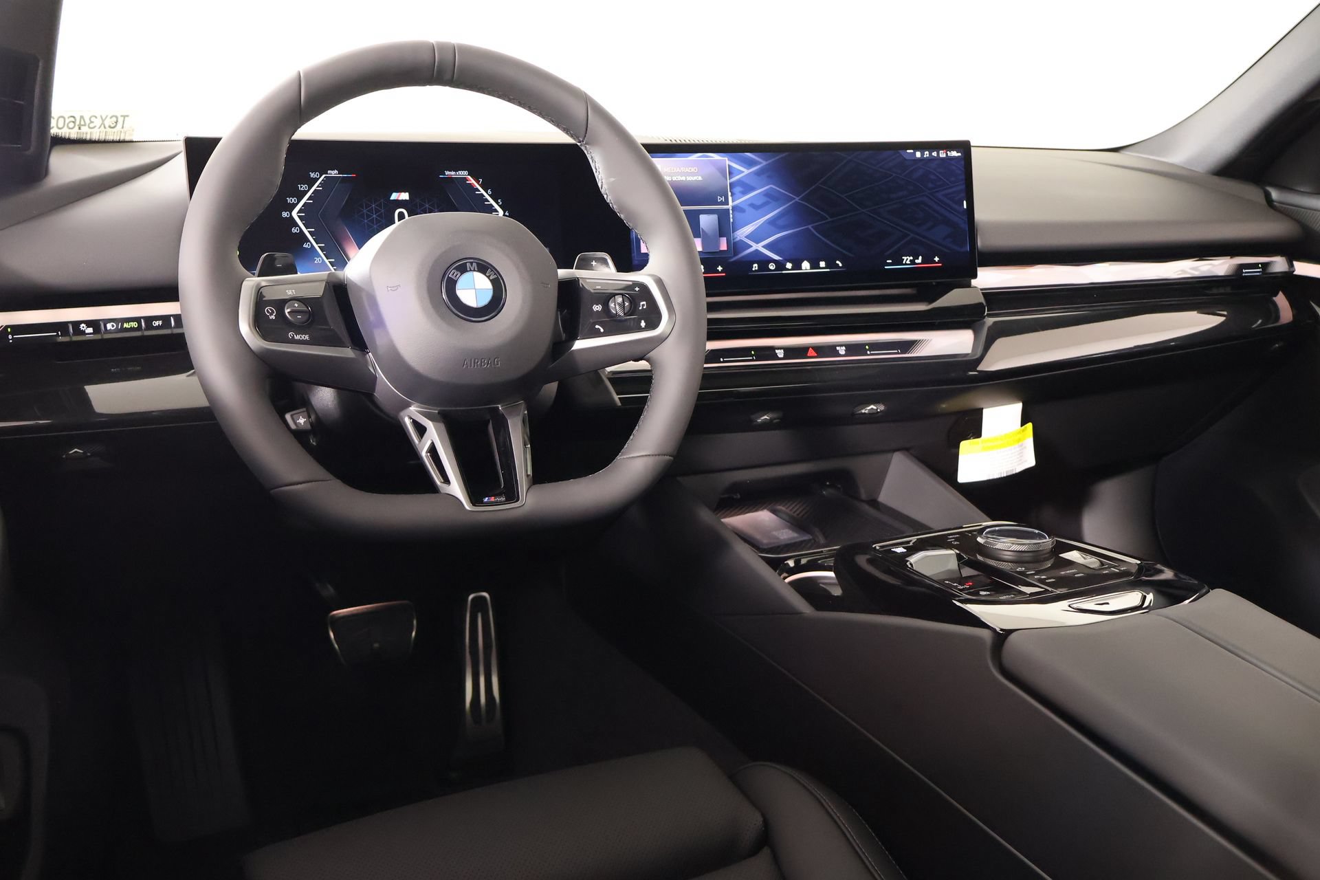 New 2026 BMW 530i xDrive w/ M Sport Package AWD/4WD image 2