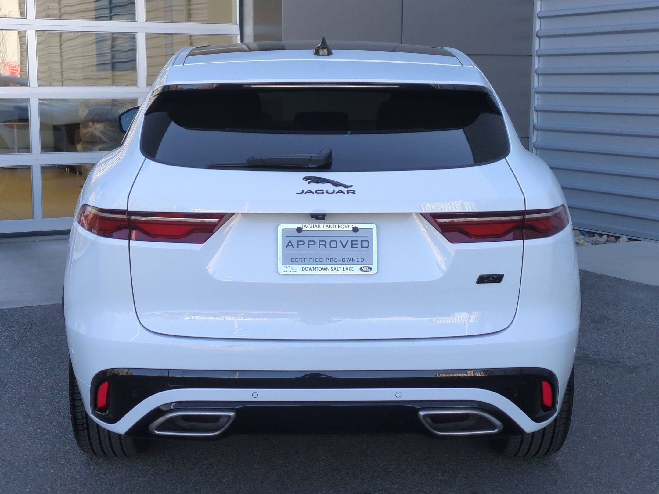 Used 2026 Jaguar F-PACE R-Dynamic S AWD/4WD image 9