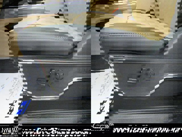 Used 2024 Ford F250 Lariat image 36