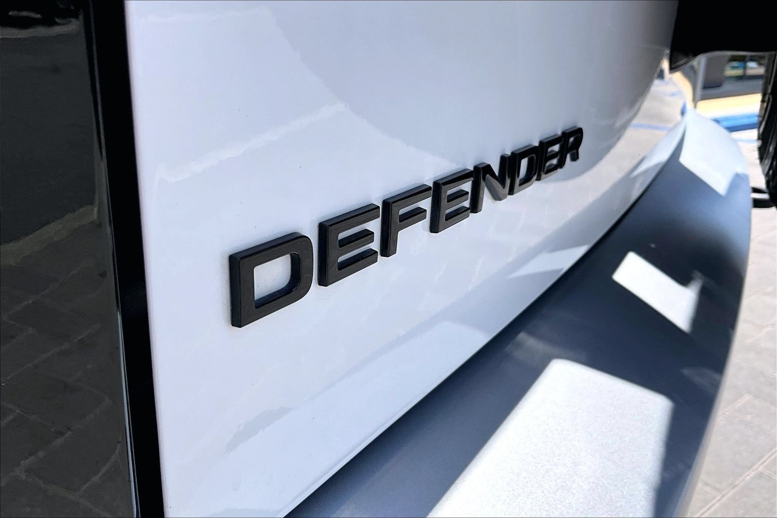 Certified 2024 Land Rover Defender 110 S AWD/4WD image 8