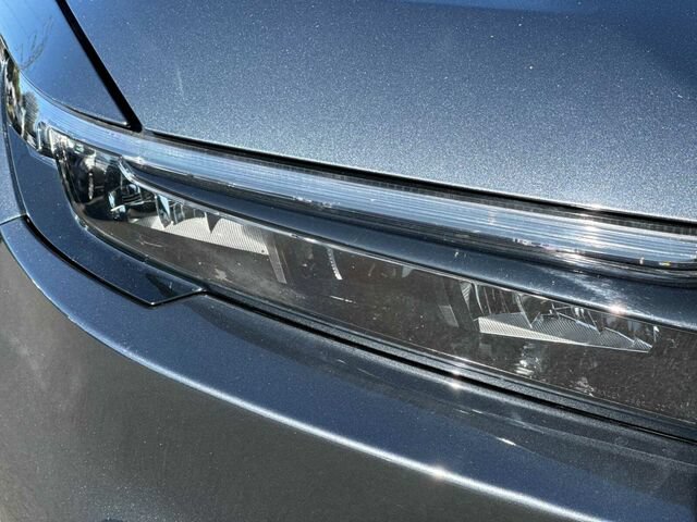 Used 2023 Honda CR-V Sport image 32