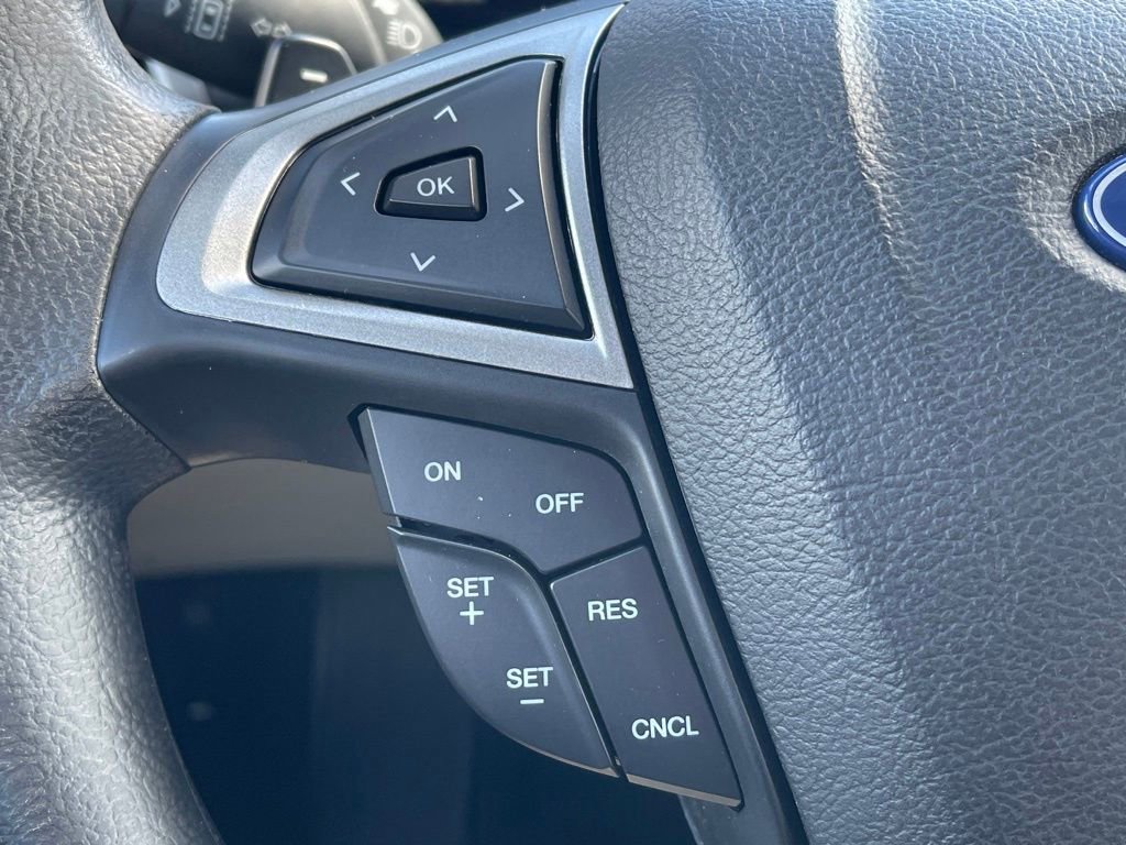 Used 2019 Ford Fusion SE image 8