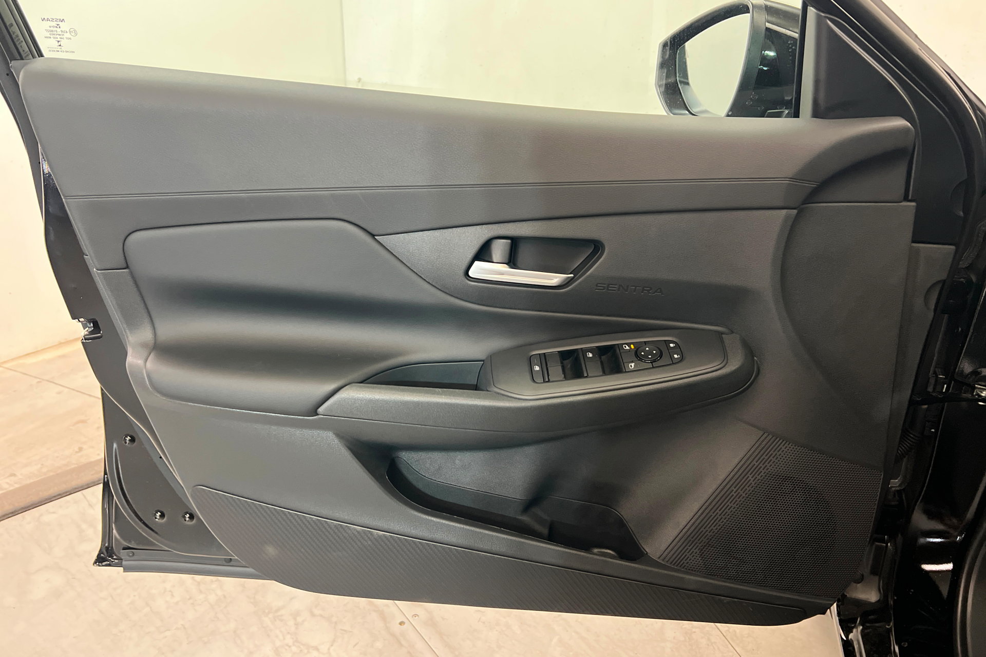 New 2027 Nissan Sentra SV w/ SV Convenience Package FWD image 14