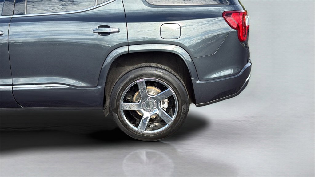 Used 2021 GMC Acadia Denali w/ Denali Technology Package image 22