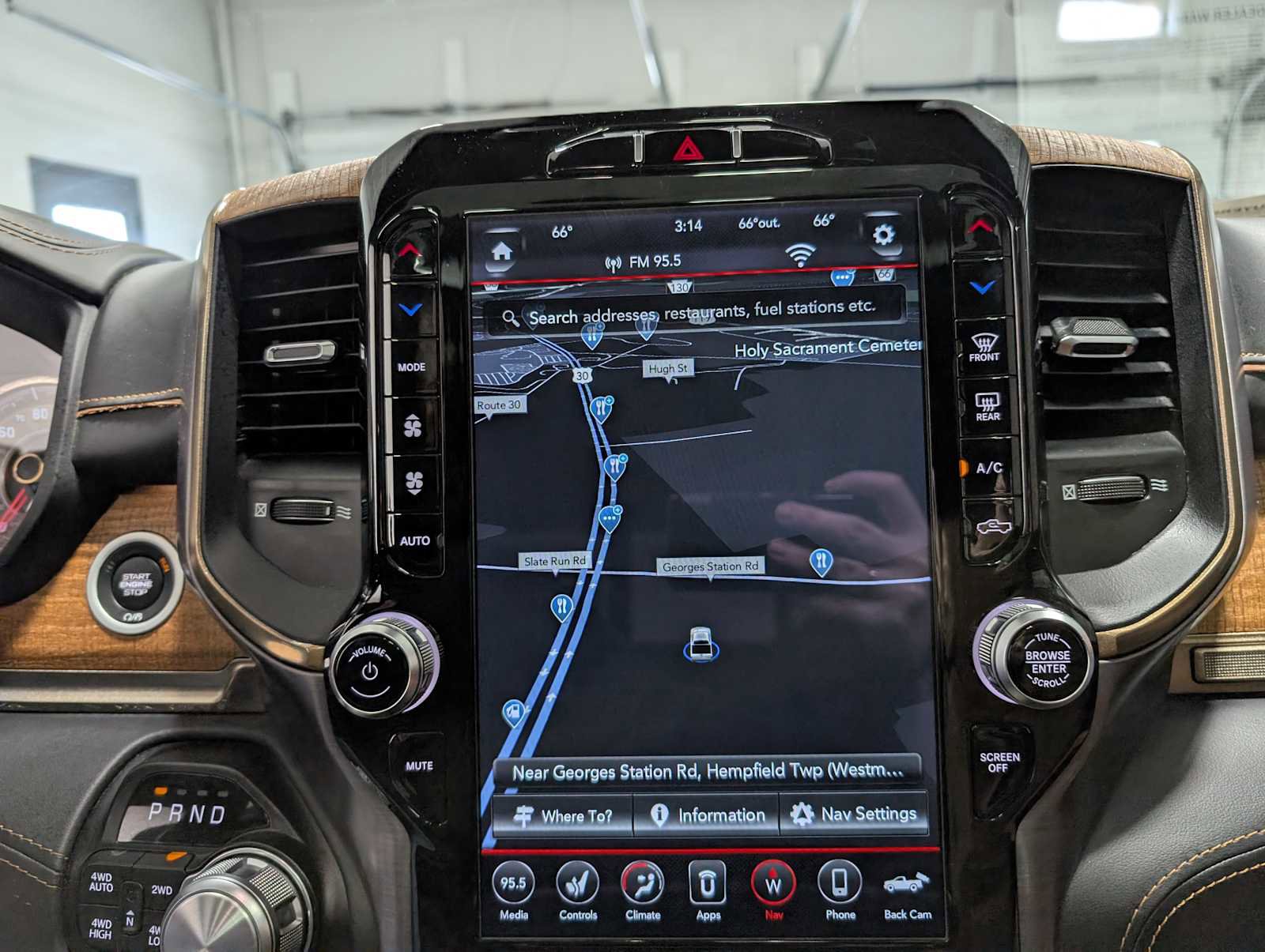 Used 2021 RAM 1500 Limited AWD/4WD image 27