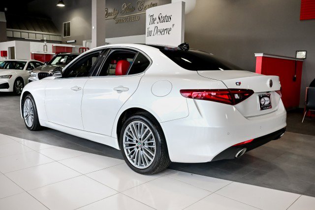 Used 2020 Alfa Romeo Giulia Ti AWD/4WD image 7