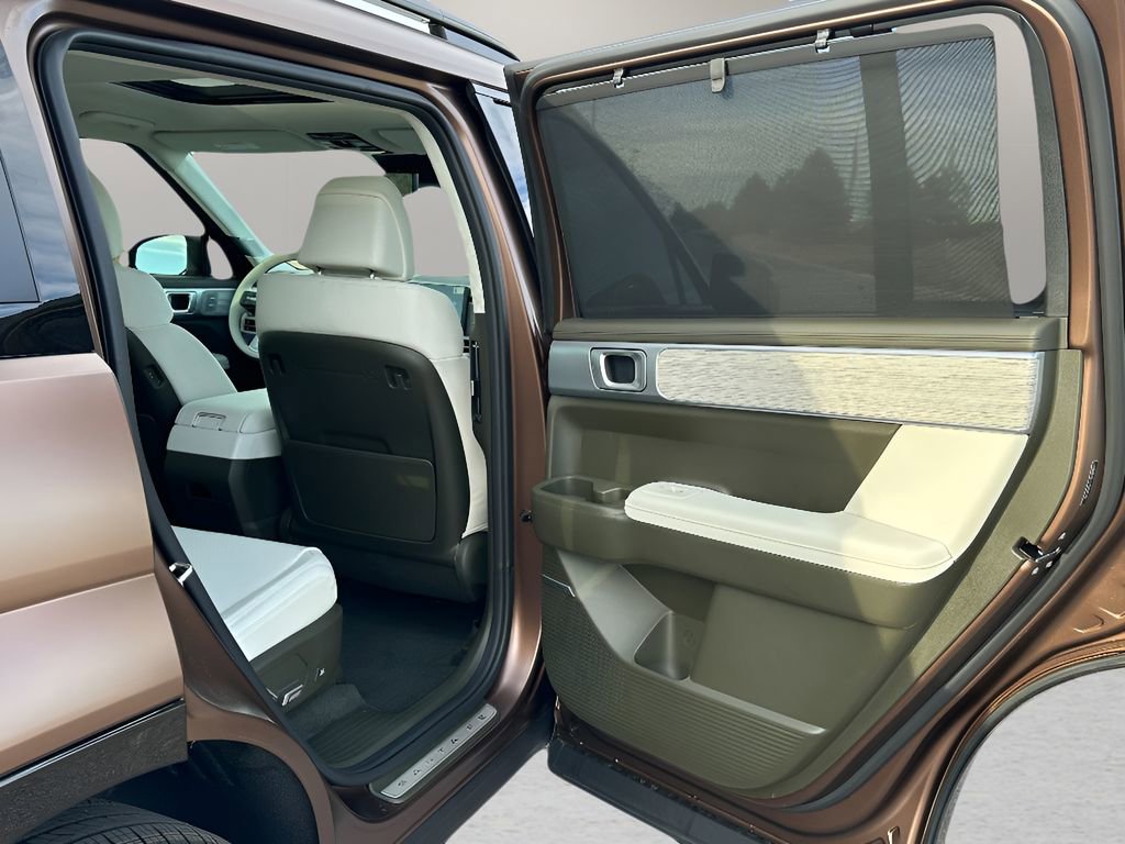 Used 2025 Hyundai Santa Fe Calligraphy image 22