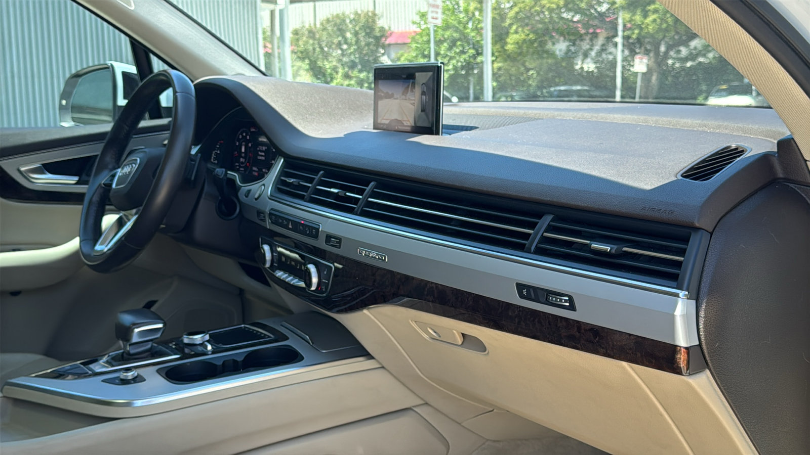 Used 2019 Audi Q7 2.0T Premium Plus w/ Premium Plus Package AWD/4WD image 30