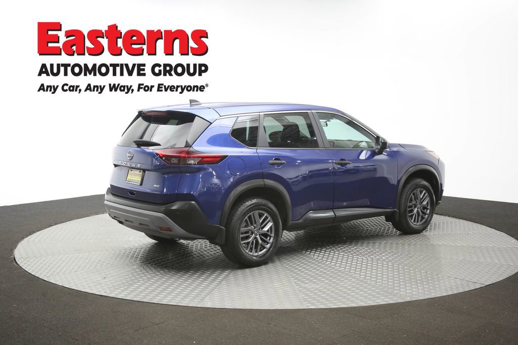 Used 2023 Nissan Rogue S AWD/4WD image 44