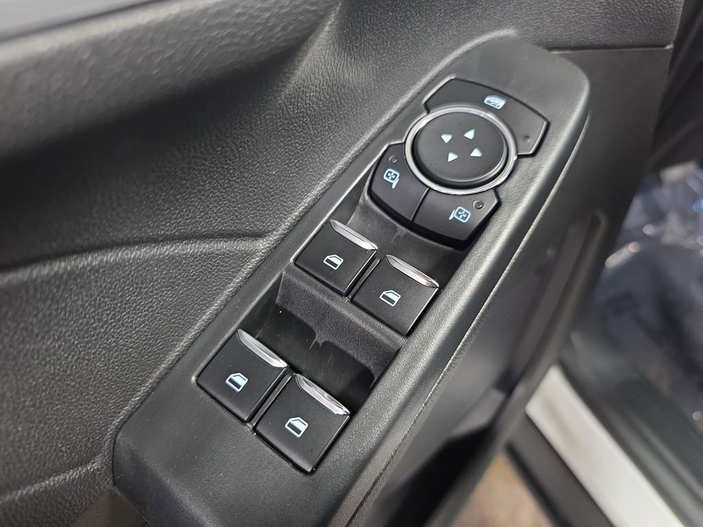 Used 2024 Ford Escape Platinum image 29