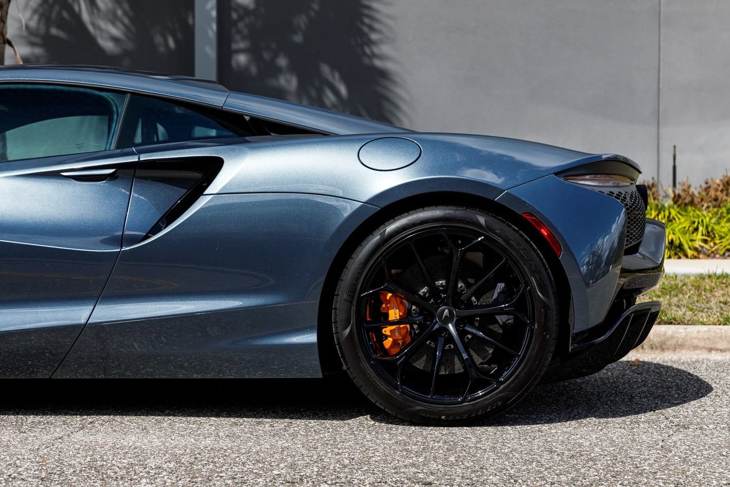 New 2026 McLaren Artura RWD image 24