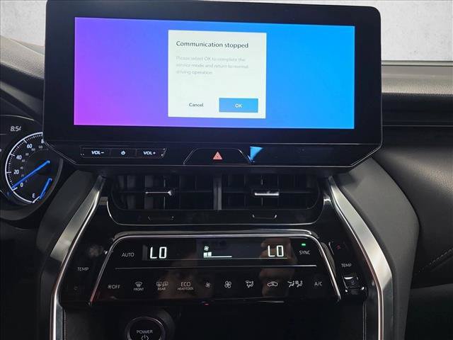Used 2023 Toyota Venza XLE AWD/4WD image 15