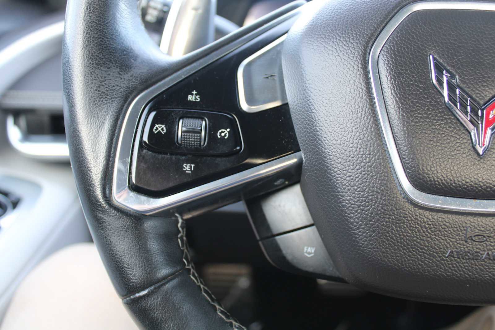 Used 2020 Chevrolet Corvette Stingray Preferred Cpe w/ 2LT Preferred Equipment Group image 13