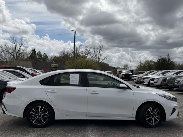 Used 2024 Kia Forte LXS FWD image 7