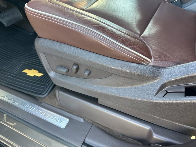 Used 2014 Chevrolet Silverado 1500 High Country w/ High Country Premium Package image 12