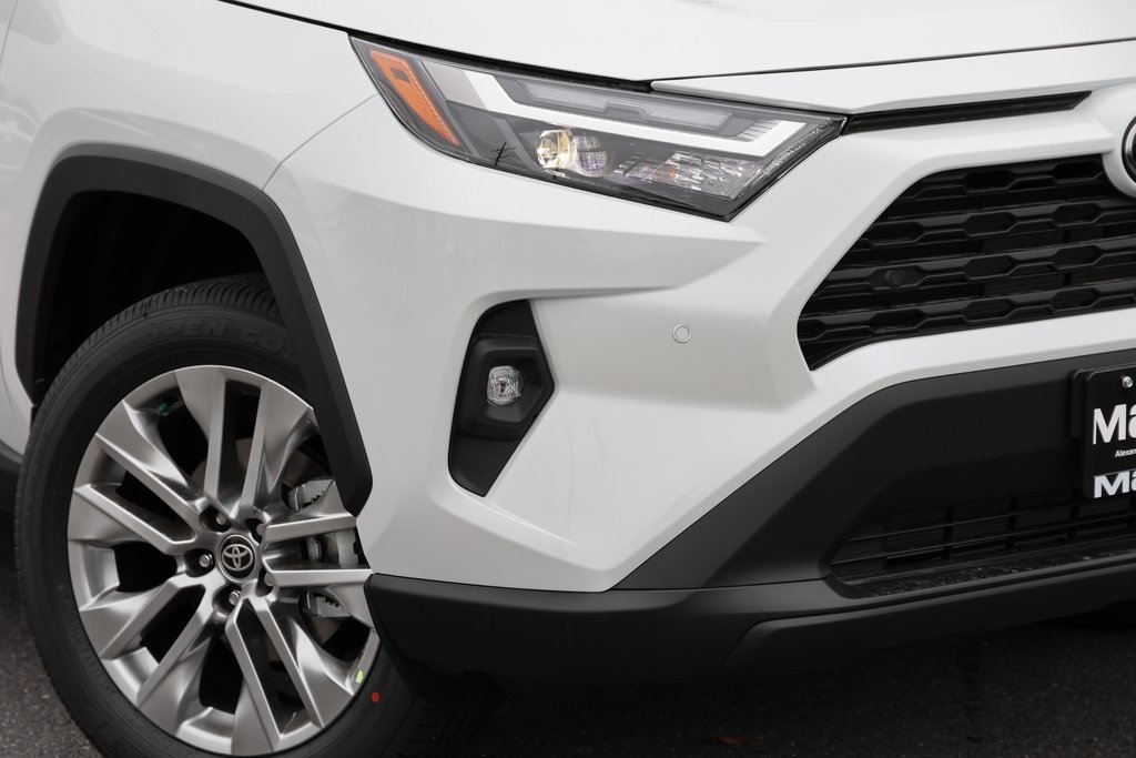 Certified 2025 Toyota RAV4 XLE Premium image 6