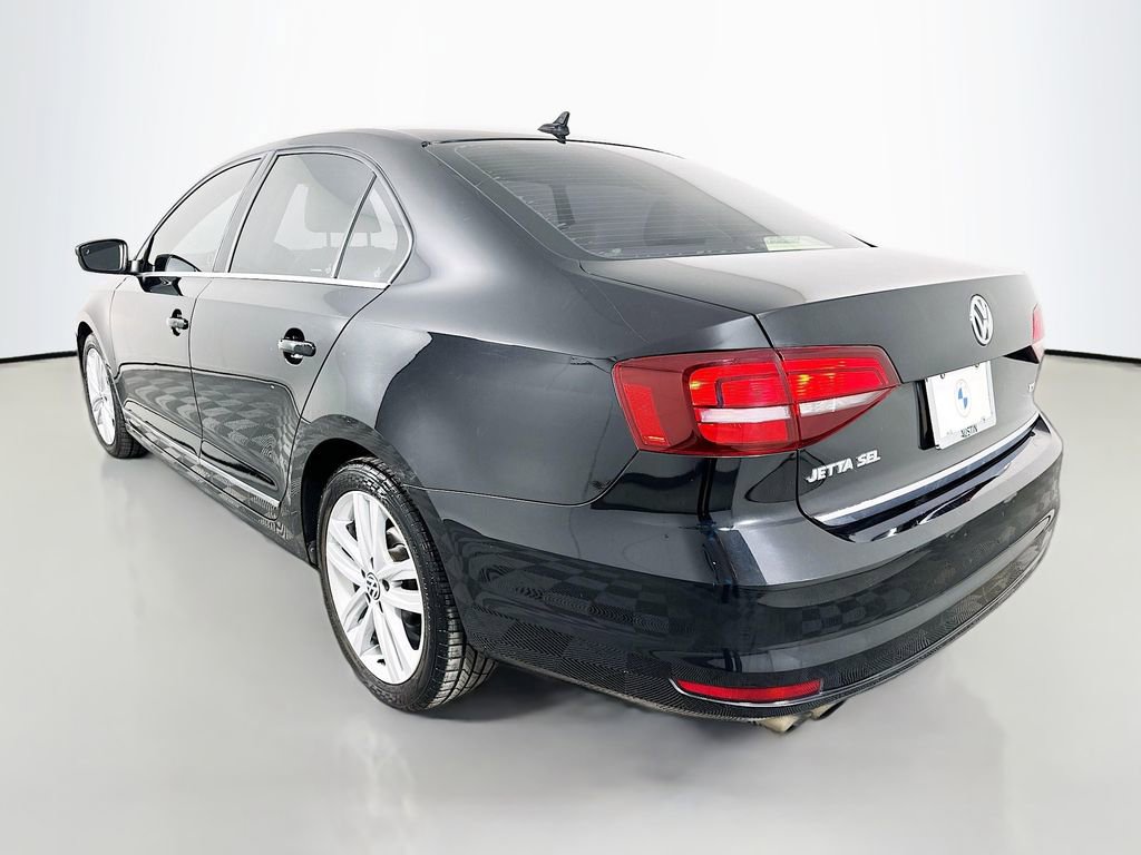 Used 2017 Volkswagen Jetta SEL FWD image 7