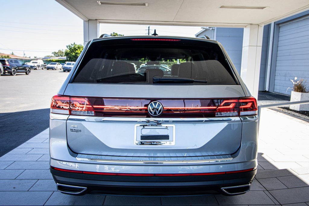 New 2026 Volkswagen Atlas SE image 13
