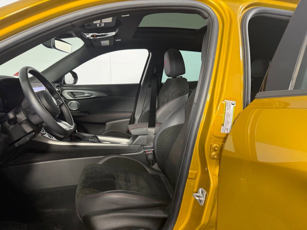 Used 2023 Dodge Hornet GT Plus w/ Track Pack image 17