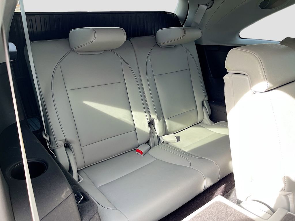 Used 2020 Acura MDX SH-AWD w/ Technology Package image 30