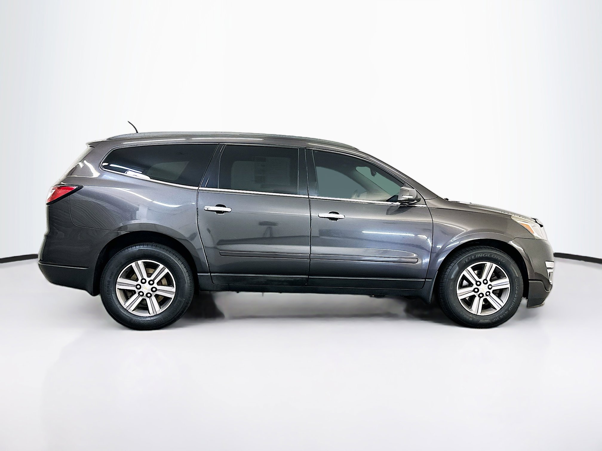 Used 2016 Chevrolet Traverse LT image 10