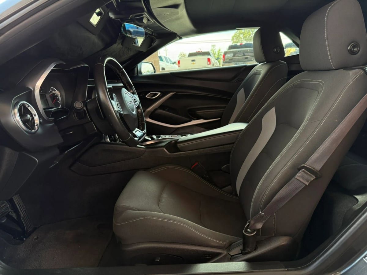Used 2016 Chevrolet Camaro LT w/ RS Package RWD image 47