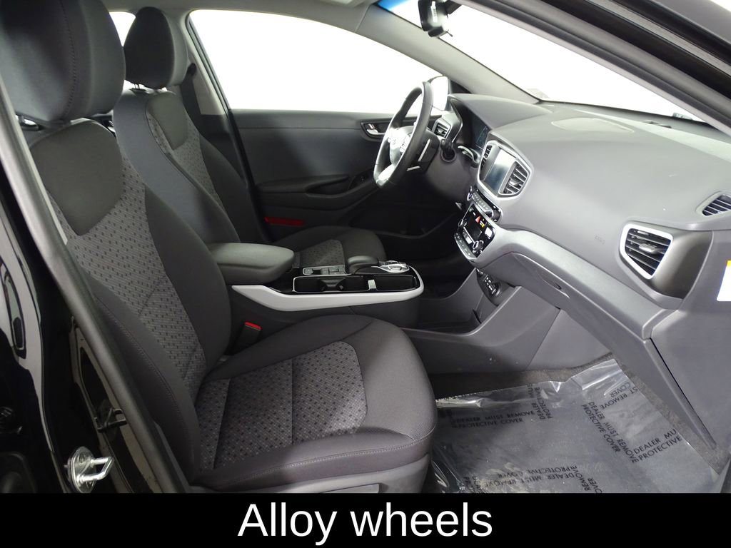 Used 2019 Hyundai Ioniq Electric image 14