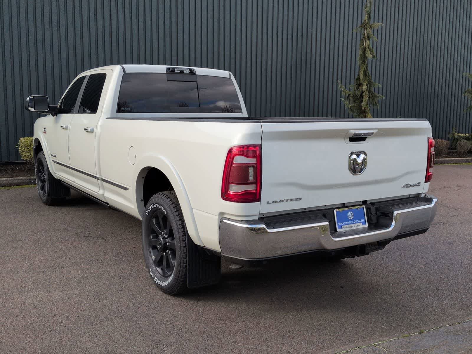 Used 2022 RAM 3500 Limited image 4