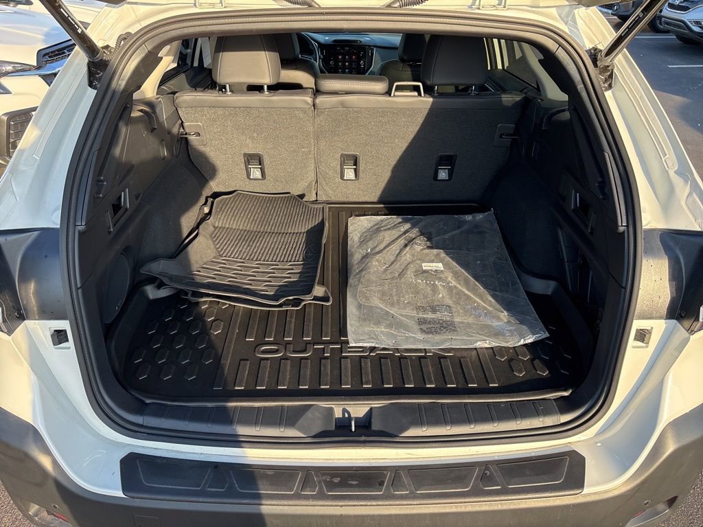 Certified 2025 Subaru Outback Limited XT image 26