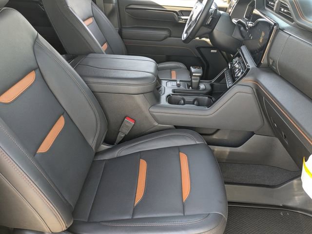 Used 2026 GMC Sierra 1500 AT4 w/ AT4 Premium Package AWD/4WD image 11
