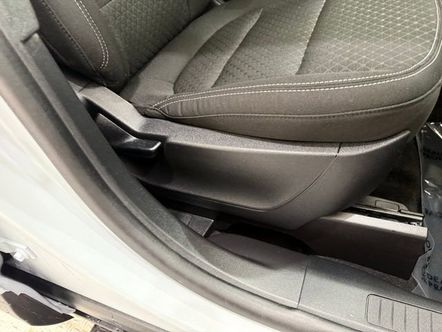 Used 2025 Ford Escape Active AWD/4WD image 19