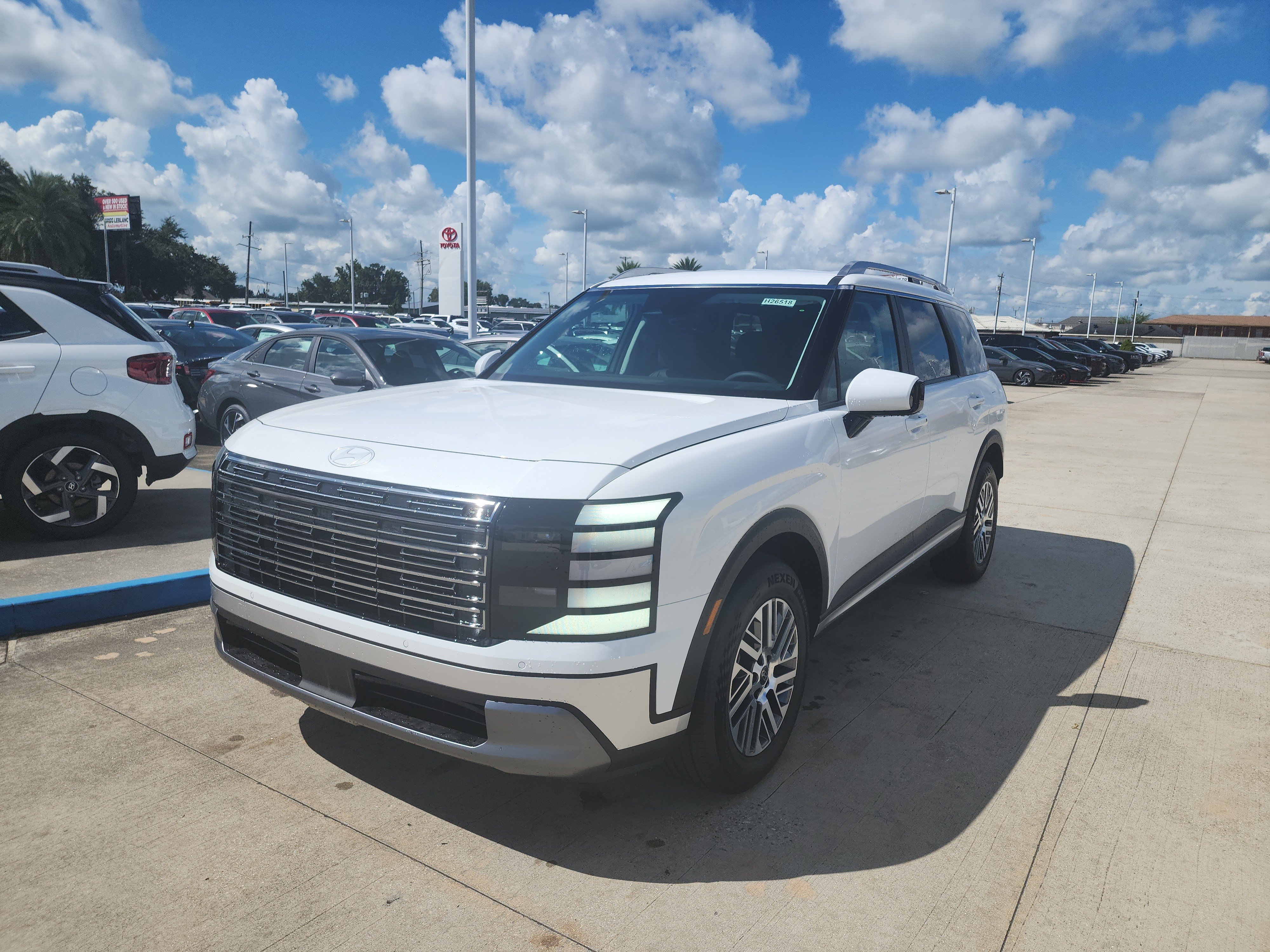 New 2026 Hyundai Palisade SEL FWD image 3