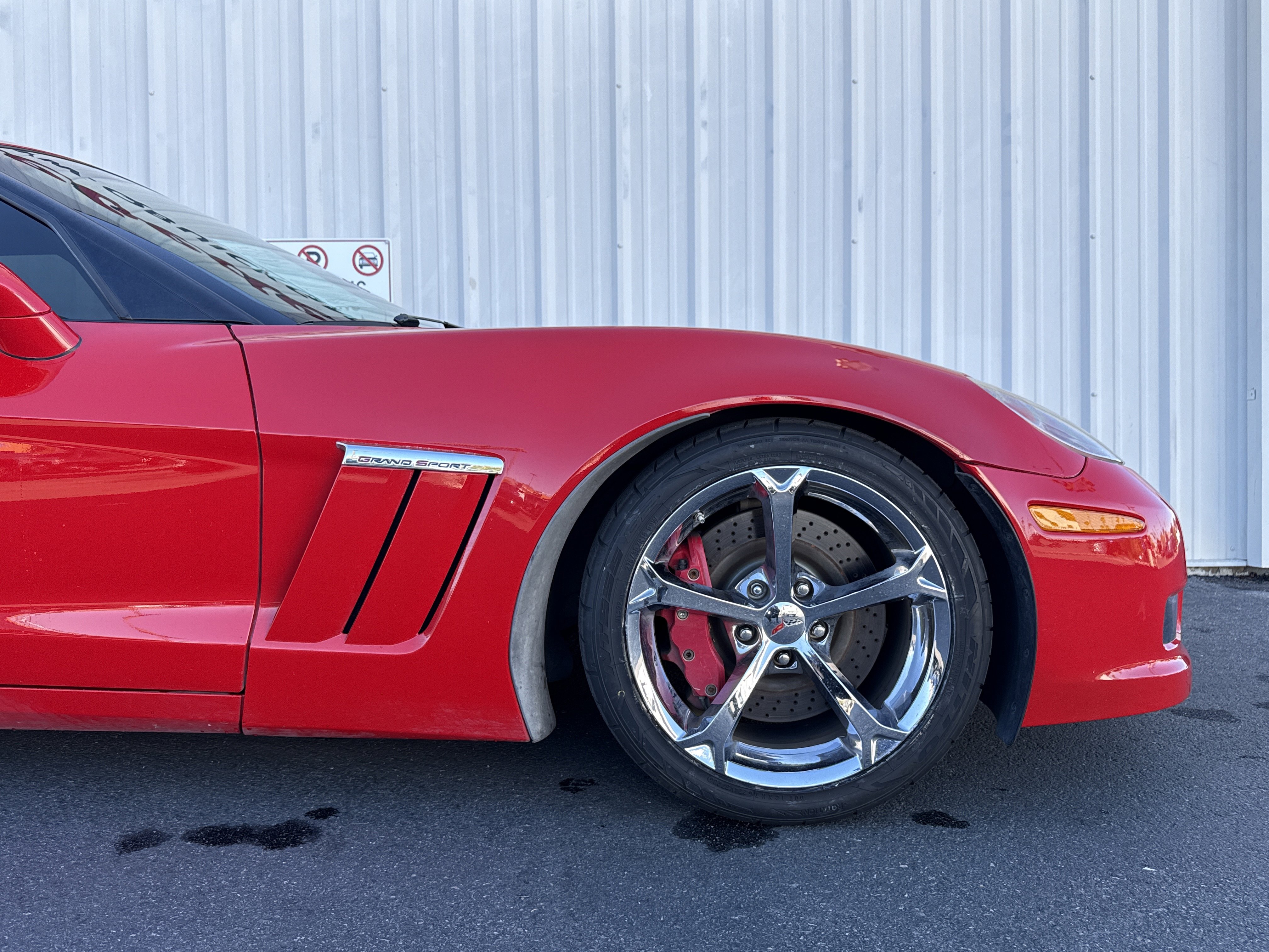 Used 2013 Chevrolet Corvette Grand Sport w/ 3LT Preferred Equipment Group image 29