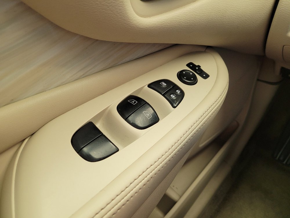 Used 2015 Nissan Murano S w/ Cargo Package image 27