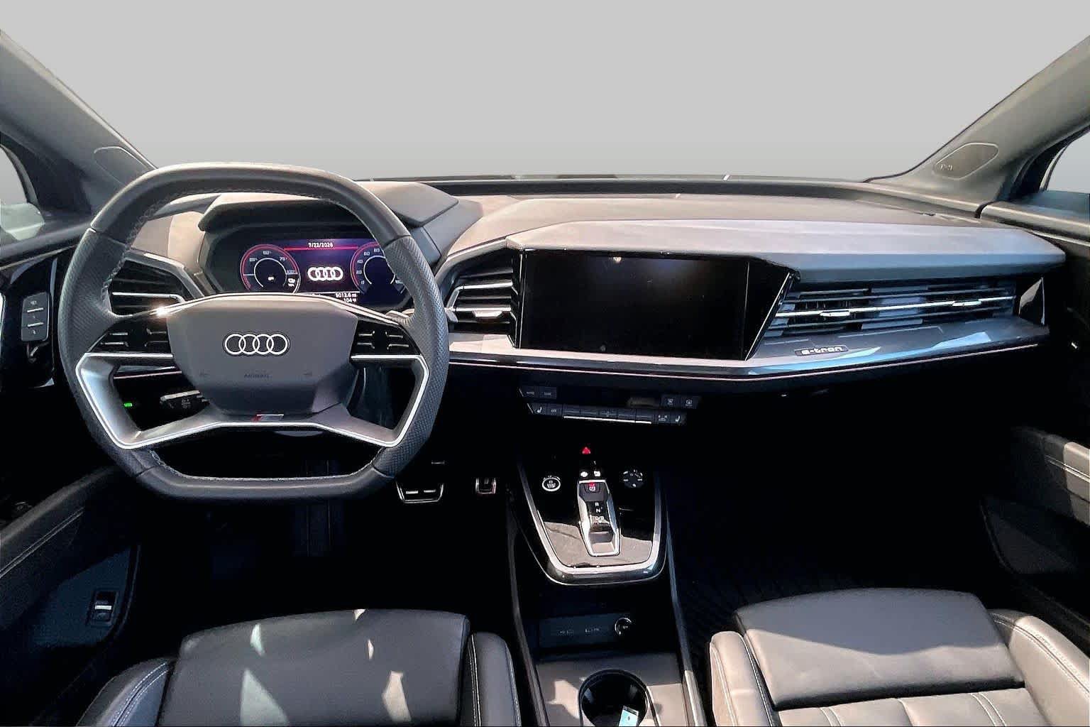 Used 2025 Audi Q4 e-tron Premium Plus w/ Premium Plus AWD/4WD image 15