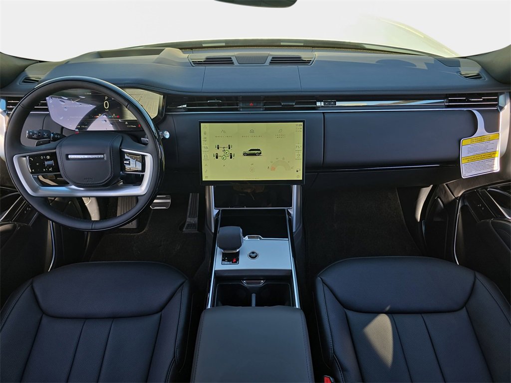 New 2026 Land Rover Range Rover Long Wheelbase SE image 9
