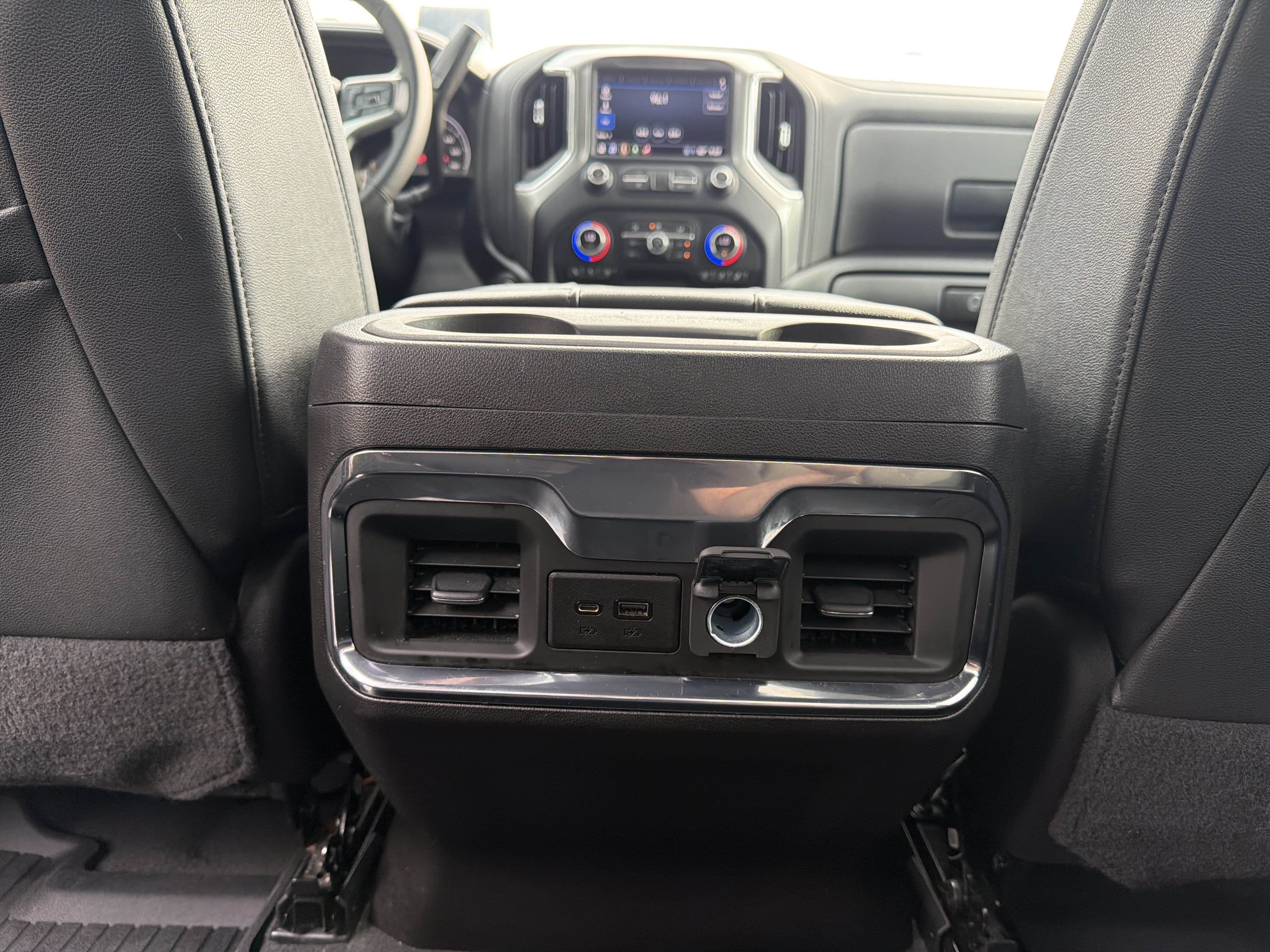 Used 2022 Chevrolet Silverado 1500 LTZ w/ LTZ Premium Package AWD/4WD image 29