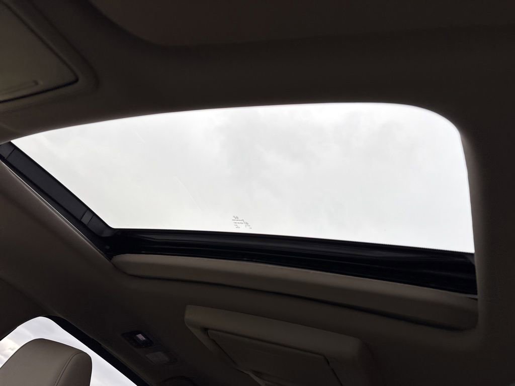 Used 2023 Honda Odyssey Touring image 6