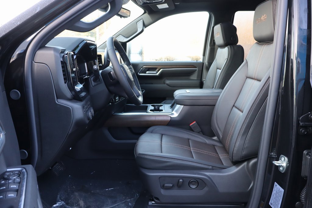 New 2026 Chevrolet Silverado 2500 High Country w/ Technology Package image 6