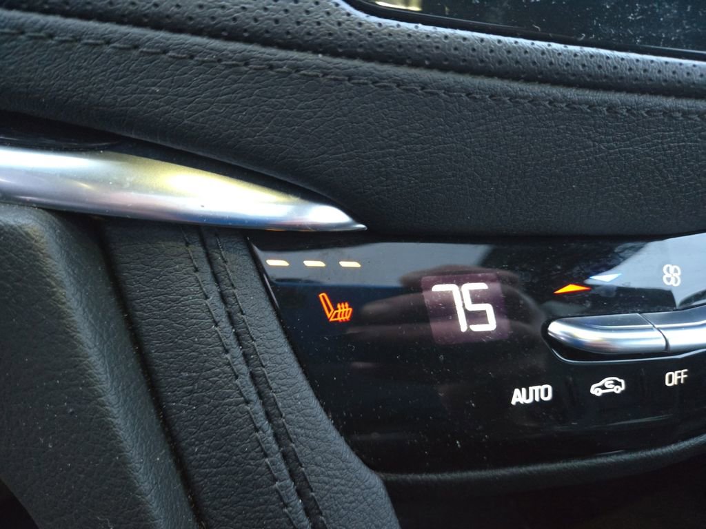 Certified 2024 Cadillac XT5 Premium Luxury image 30