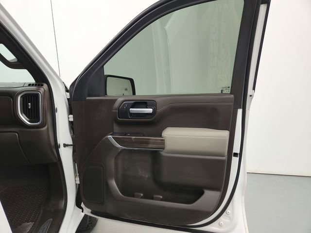 Used 2019 Chevrolet Silverado 1500 LT w/ Texas Edition image 31