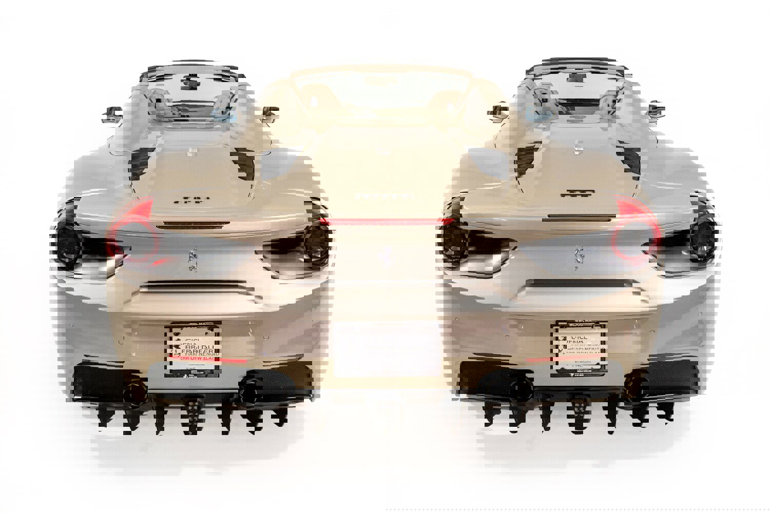 Used 2018 Ferrari 488 Spider image 17